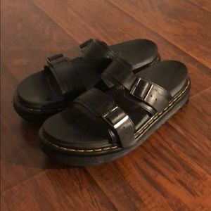 Doc Martens Myles Sandal - Black